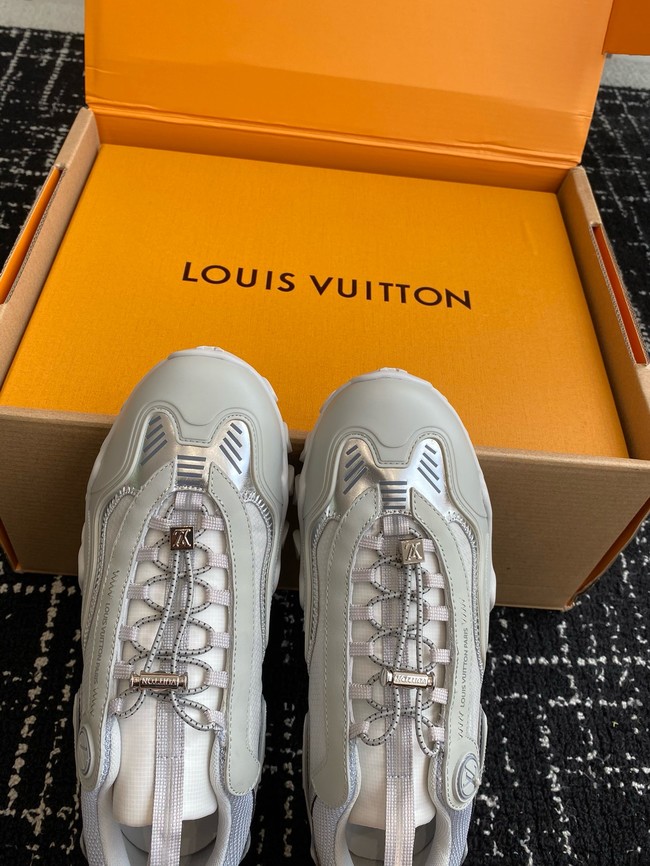 Louis Vuitton Sneakers 55301-3