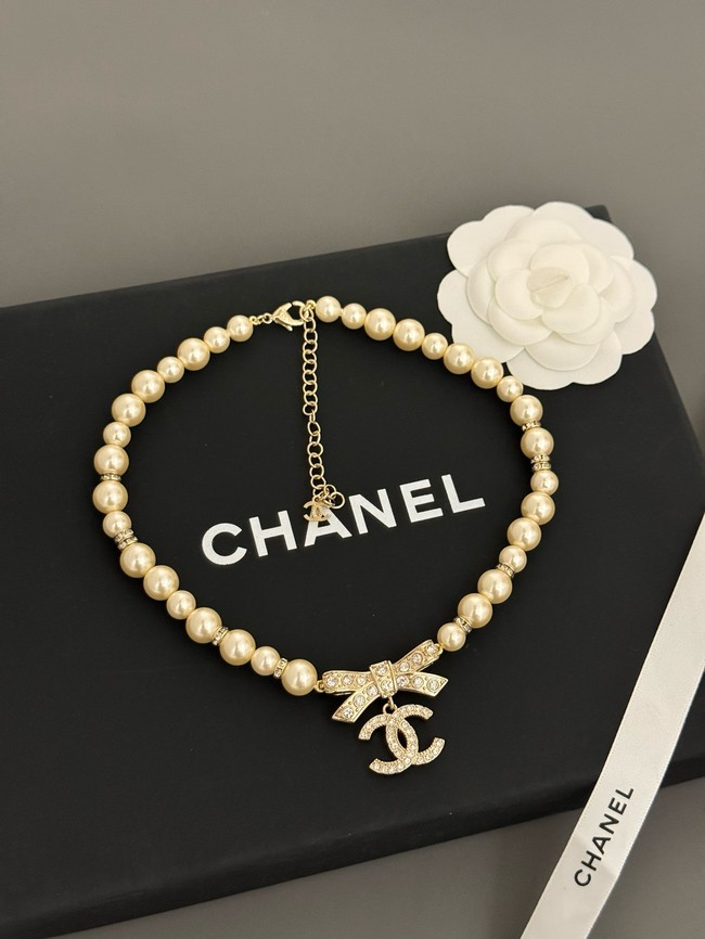 Chanel necklace CE15404