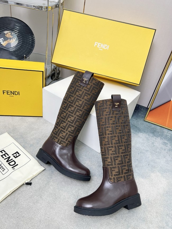 Fendi WOMENS HIGH BOOTS 55322-3