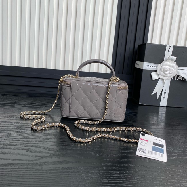 Chanel Patent CLUTCH WITH CHAIN AP2199 gray