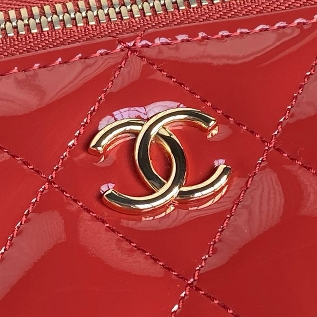 Chanel Patent CLUTCH WITH CHAIN AP2199 red