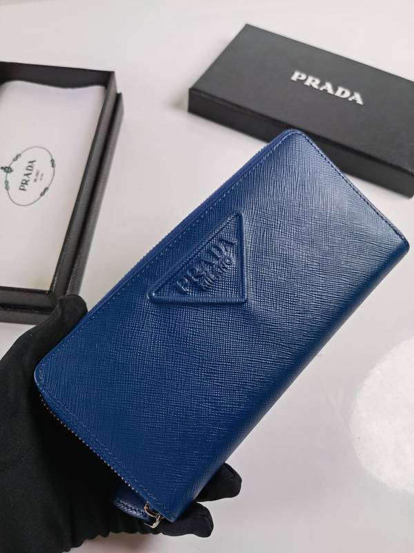 Prada Wallet PRW00017