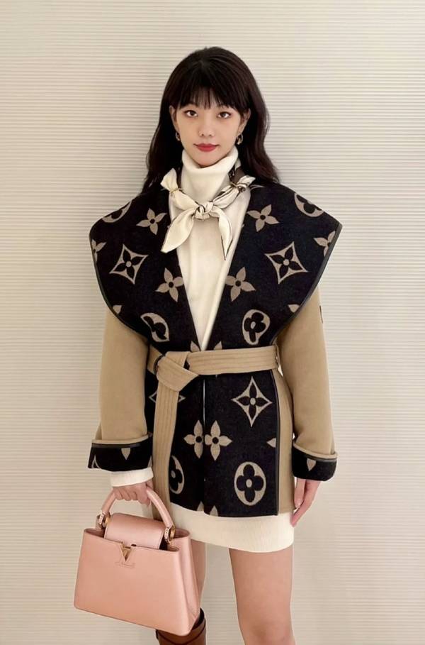 Louis Vuitton Top Quality Overcoat LVY00040