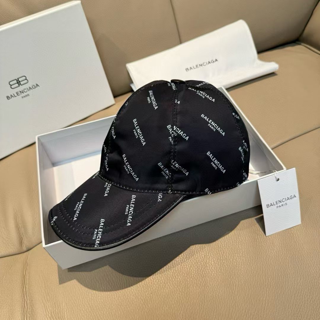 Balenciaga Hat BH56320