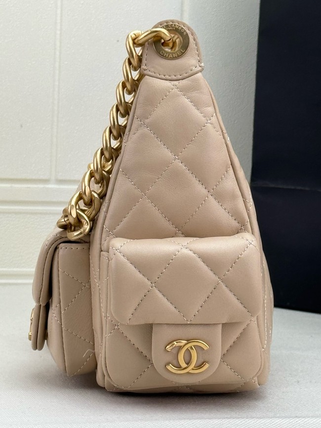 Chanel MAXI HOBO BAG AS5338 Apricot