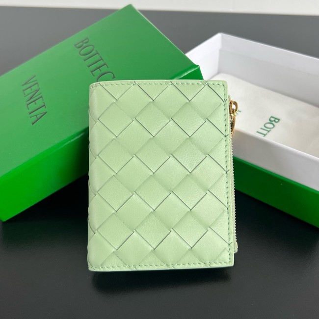 Bottega Veneta Intrecciato Small Bi-Fold Wallet 742330 green