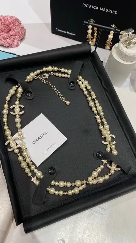 Chanel Necklace CE16016