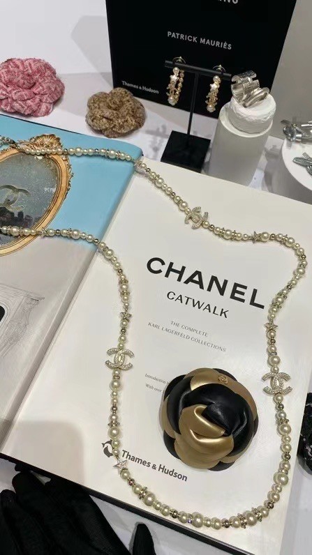 Chanel Necklace CE16016