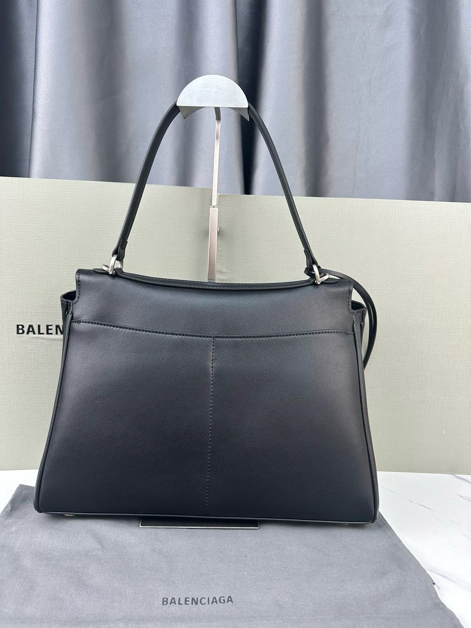 Balenciaga Rodeo Medium Handbag in black smooth calfskin 9027 aged-silver hardware