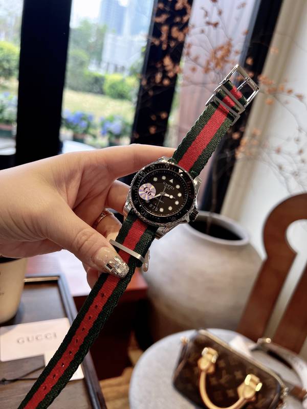 Gucci Watch GUW00133