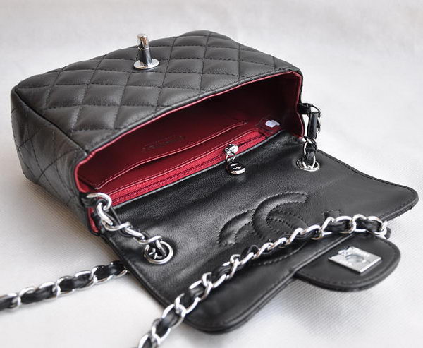 Chanel Classic Black Lambskin Silver Chain Quilted Flap Bag 1115