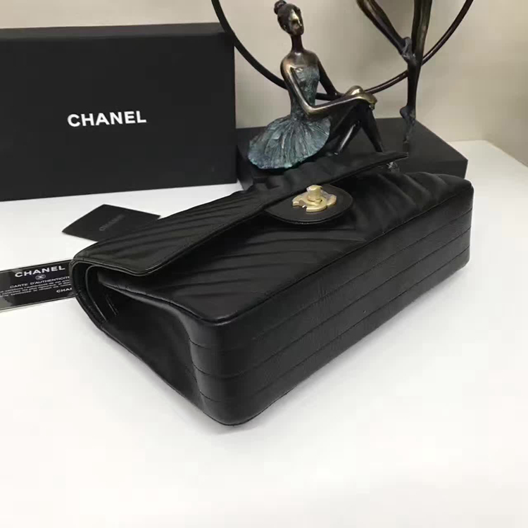 Chanel Flap Shoulder Bags Black Sheepskin Leather A1112 Glod Chanel Flap Shoulder Bags Black Sheepskin Leather A1112 Glod