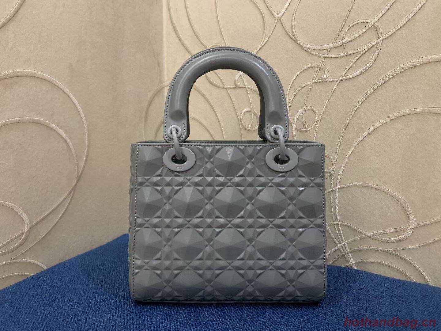 MEDIUM LADY DIOR BAG Cannage Calfskin C2813 gray MEDIUM LADY DIOR BAG Cannage Calfskin C2813 gray