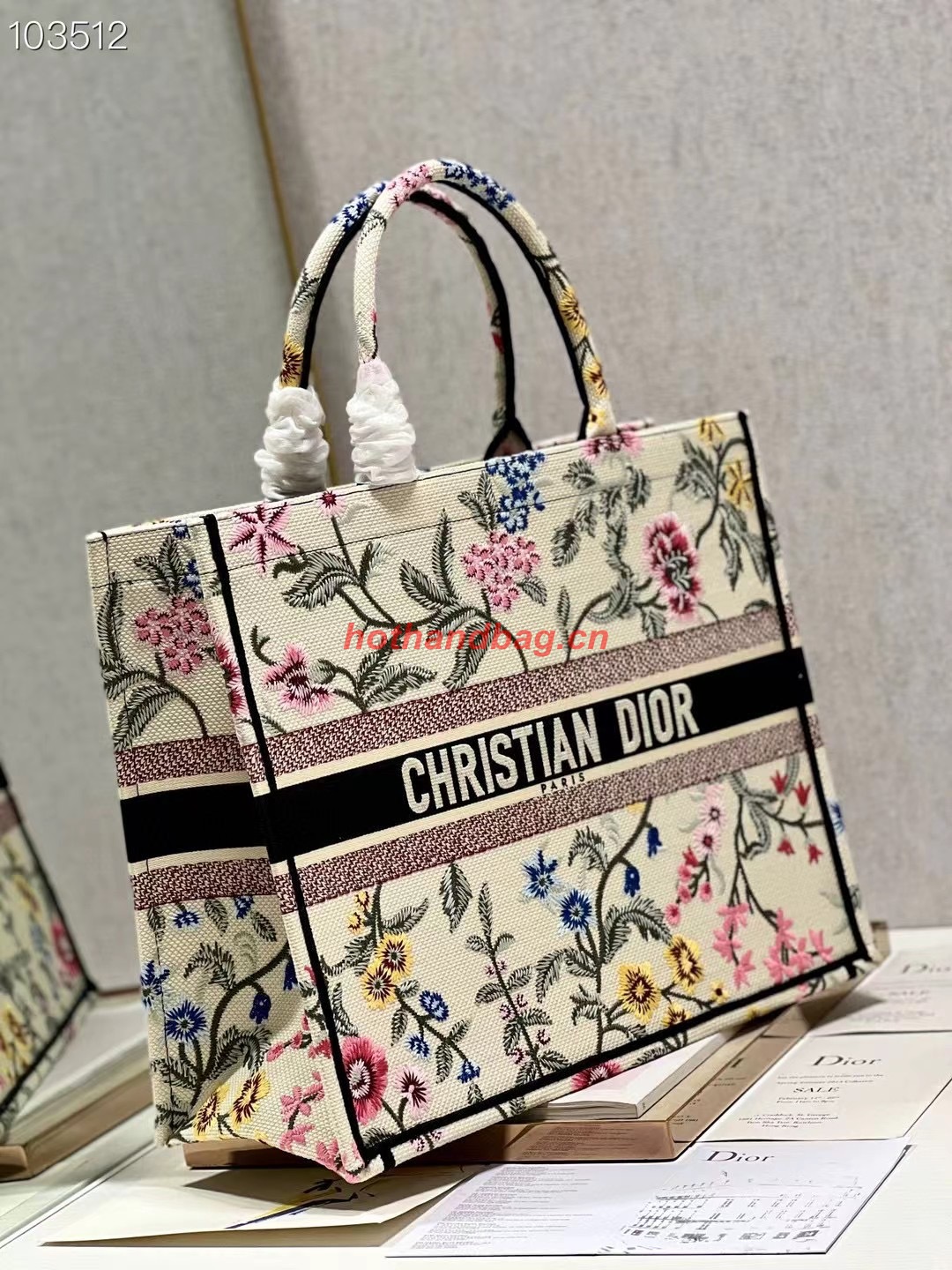MEDIUM DIOR BOOK TOTE White Multicolor Dior Petites Fleurs Embroider M1296ZEAU
