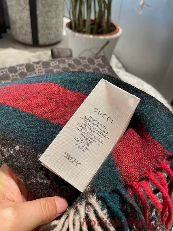 Gucci Scarf GUC00294 Gucci Scarf GUC00294