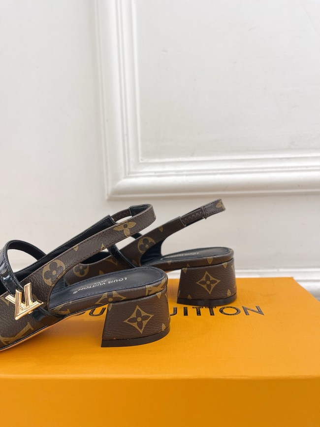 Louis Vuitton Sandal 55226-2
