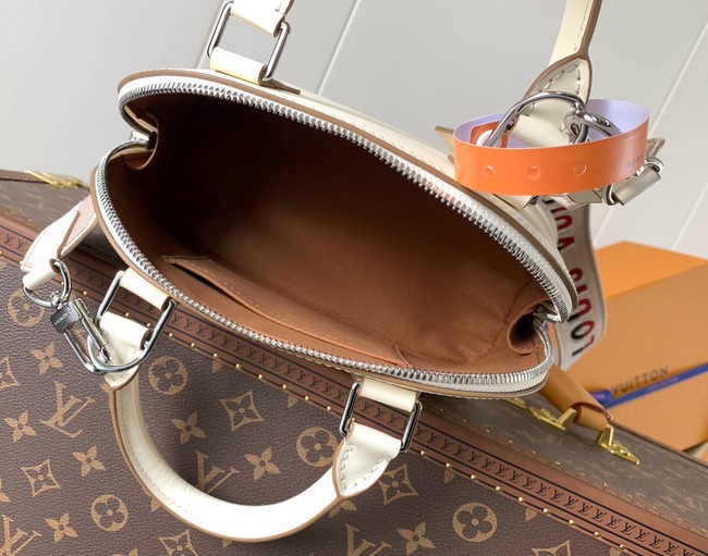 Louis Vuitton Alma BB M59217 white