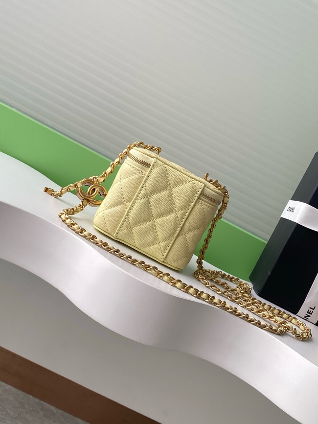 CHANEL Grained Calfskin Small Vanity with Chain AP3941 yellow