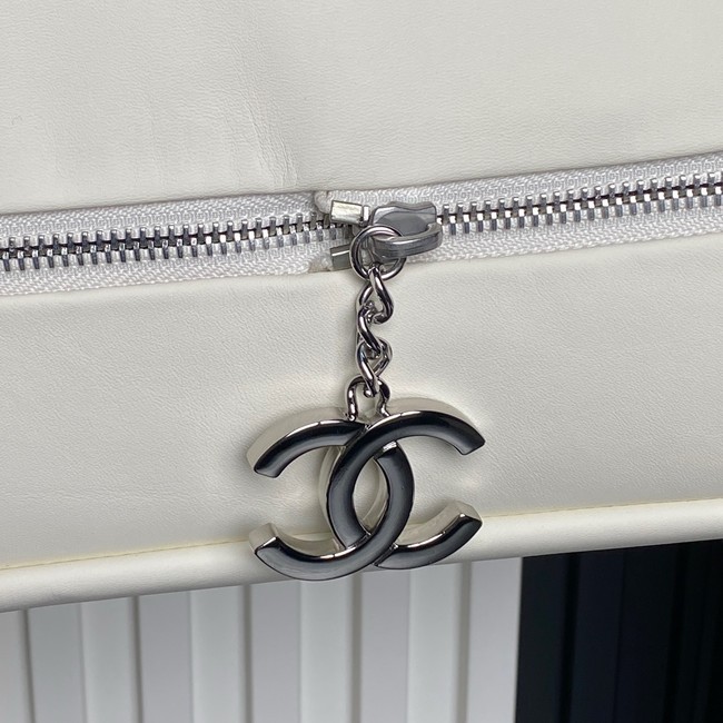 CHANEL Lambskin Shoulder Bags 9902 white&pink