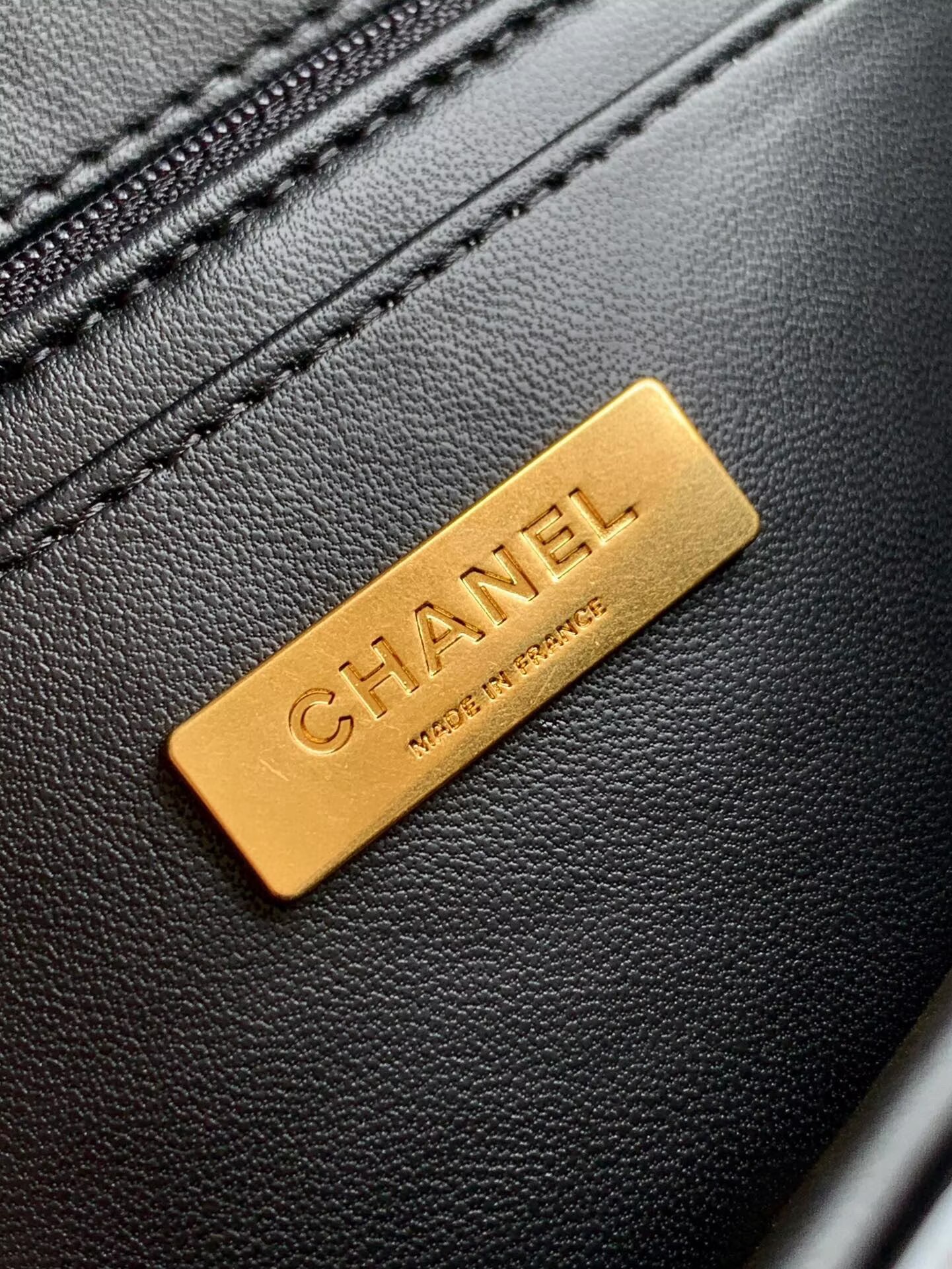 Chanel 25K Original Patent Leather Top Handle Bag A6321 Black Chanel 25K Original Patent Leather Top Handle Bag A6321 Black