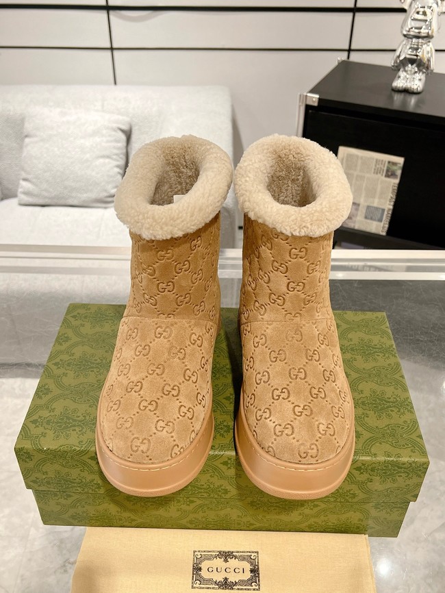 Gucci Womens boot with merino wool lining 857912-1
