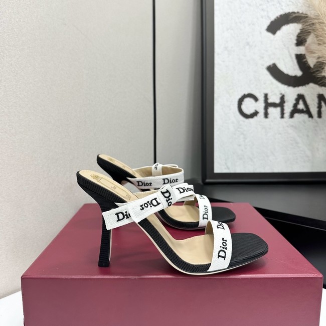 Dior Heeled Sandal with JAdior Straps Embroidered Cotton KCO538NV-5