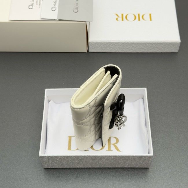 LADY DIOR LOTUS WALLET CANNAGE LAMBSKIN S2067 white