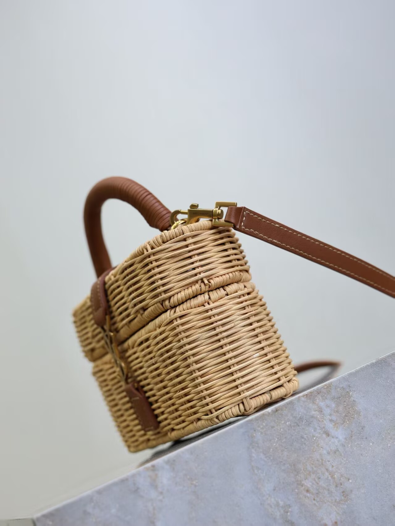 Yves Saint Laurent Rattan Woven Bag Y53021 Brown Yves Saint Laurent Rattan Woven Bag Y53021 Brown