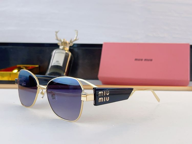 miumiu Sunglasses MMS00008-2 miumiu Sunglasses MMS00008-2