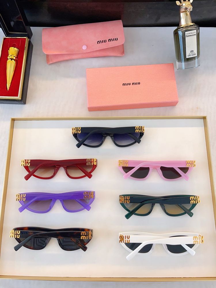 miumiu Sunglasses MMS00009-1