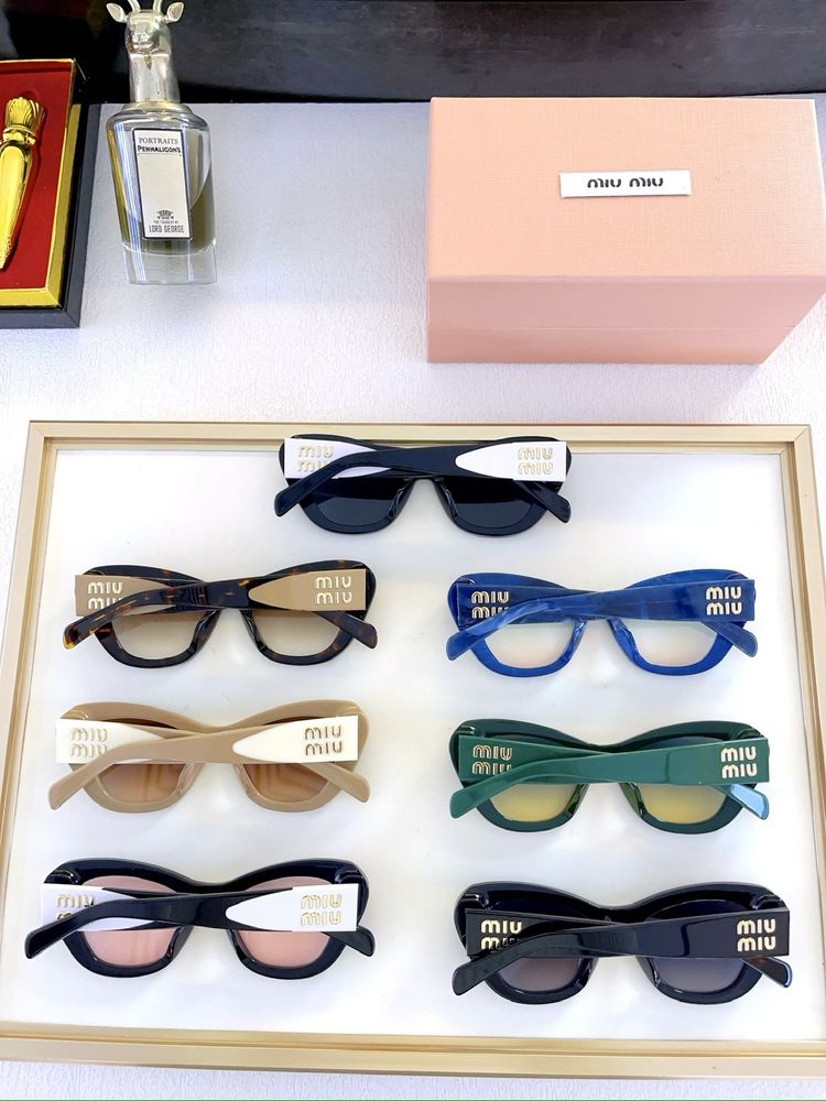 miumiu Sunglasses MMS00027-1