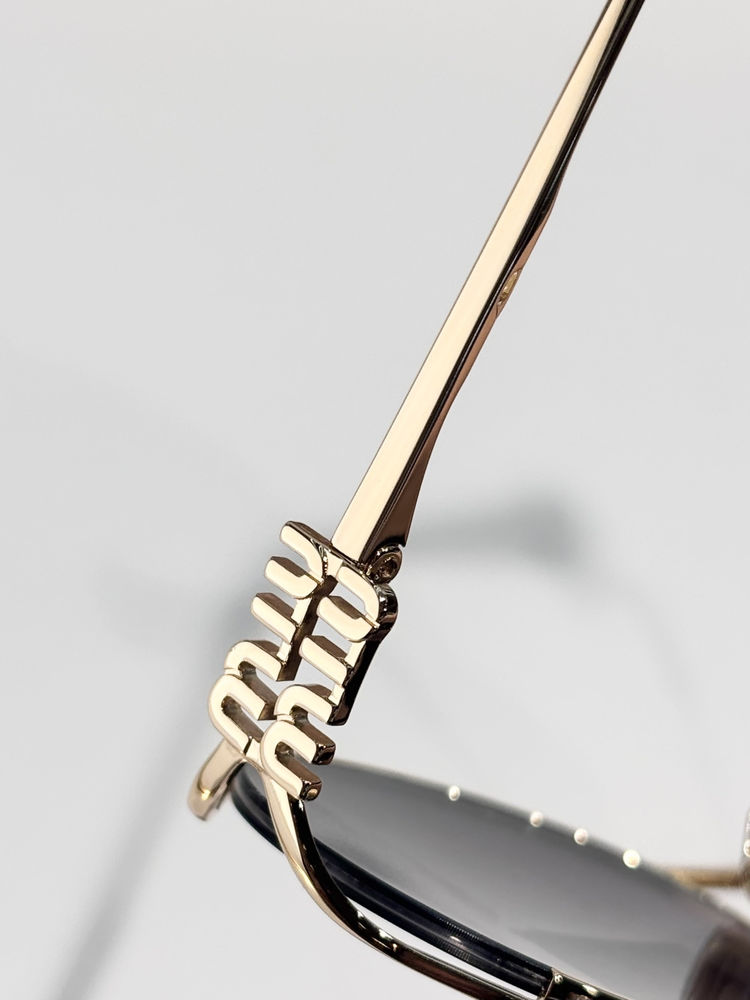 miumiu Sunglasses MMS00035-1