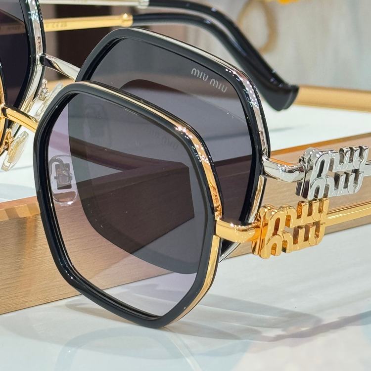 miumiu Sunglasses MMS00046-1 miumiu Sunglasses MMS00046-1