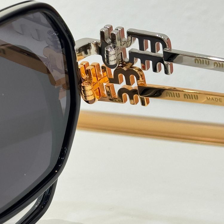 miumiu Sunglasses MMS00046-1 miumiu Sunglasses MMS00046-1