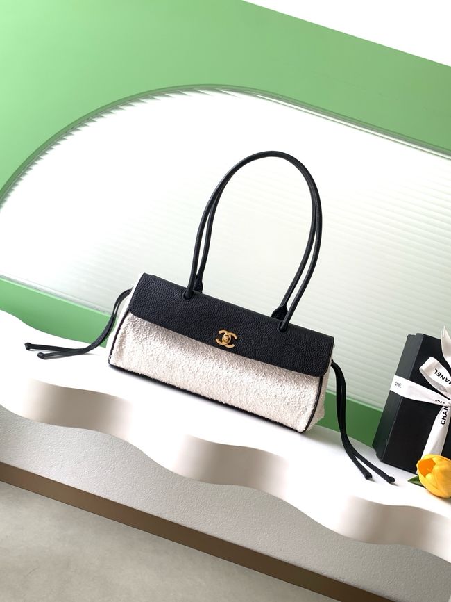 CHANEL Small Tote AS6288 white&black CHANEL Small Tote AS6288 white&black