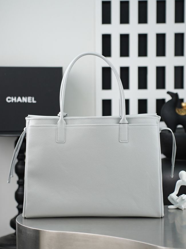 Chanel 26S Grained Calfskin Shopping Bag AS6289 ice blue