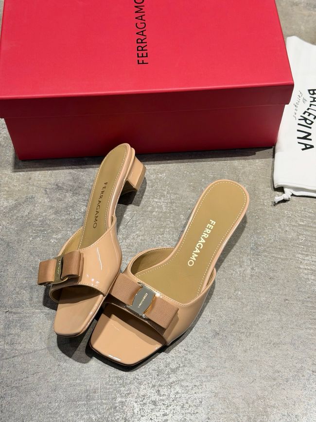 Ferragamo Heeled Slide 69022-2