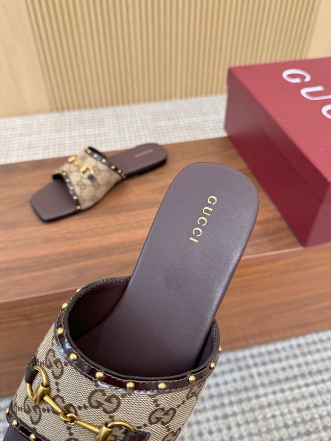 Gucci Womens slide sandal with Double G 69027-1