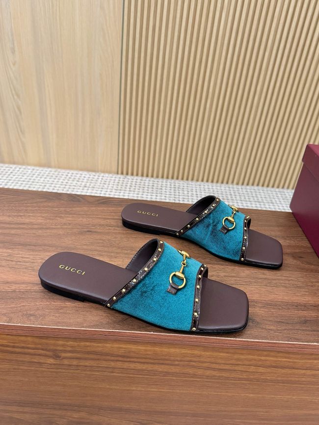 Gucci Womens slide sandal with Double G 69027-4
