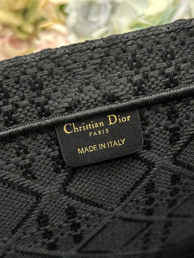 Large Dior Book Tote Book Cover Embroidery TSH295-1