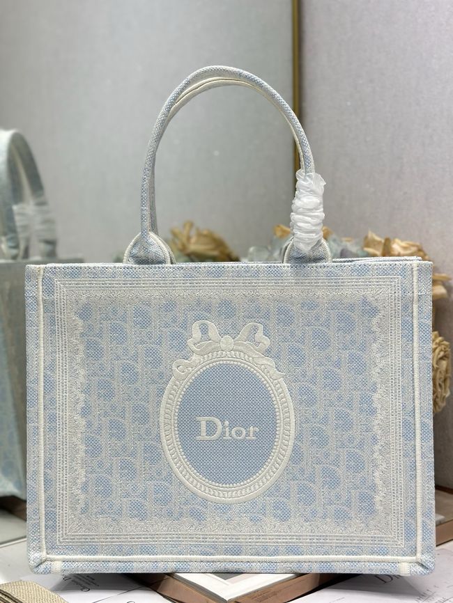 Medium Dior Book Tote with Strap M1354PEH-3
