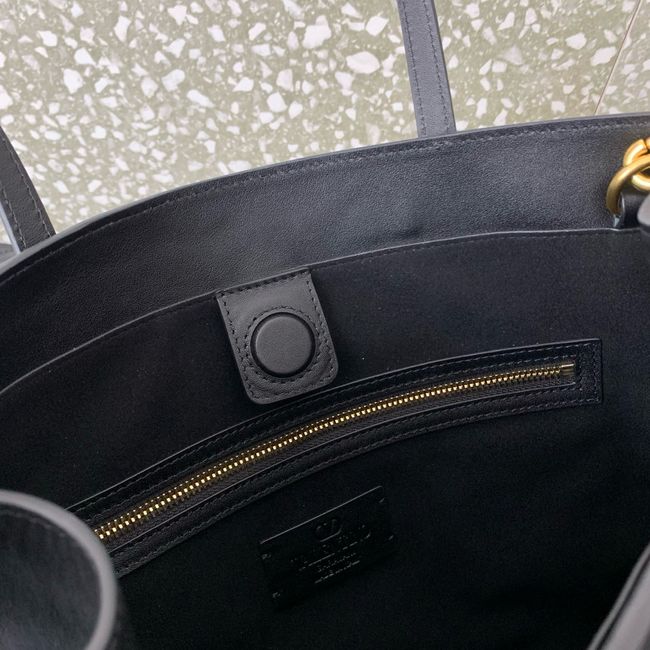 VALENTINO ANTIBES medium leather bag YB0D16 BLACK VALENTINO ANTIBES medium leather bag YB0D16 BLACK