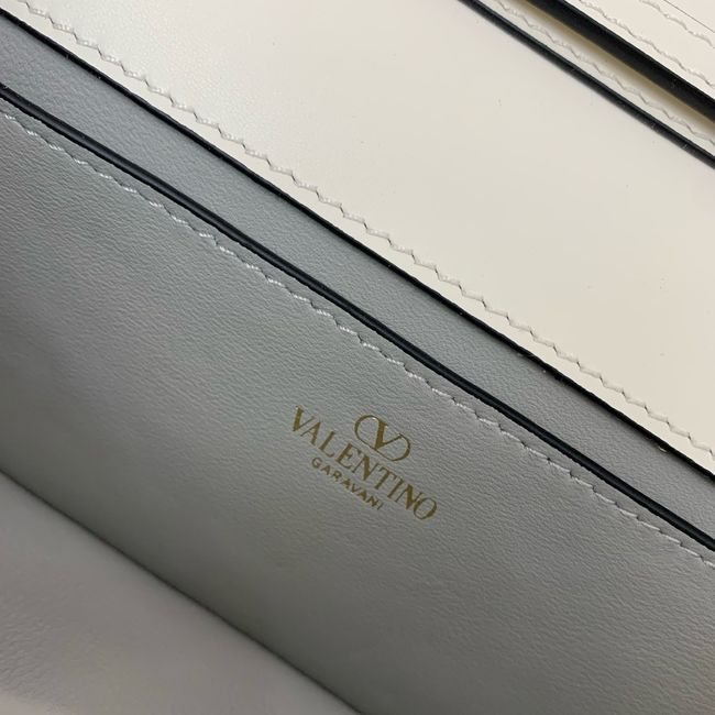 VALENTINO LOCO VLOGO SIGNATURE Small Leather bag WB0K53 ivory VALENTINO LOCO VLOGO SIGNATURE Small Leather bag WB0K53 ivory