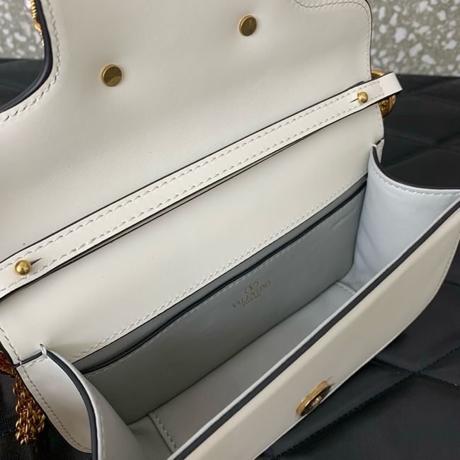VALENTINO LOCO VLOGO SIGNATURE Small Leather bag WB0K53 ivory VALENTINO LOCO VLOGO SIGNATURE Small Leather bag WB0K53 ivory