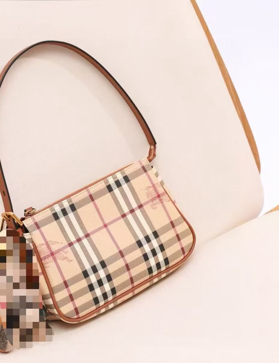BurBerry Leather Shoulder Bag 80112 Brown BurBerry Leather Shoulder Bag 80112 Brown