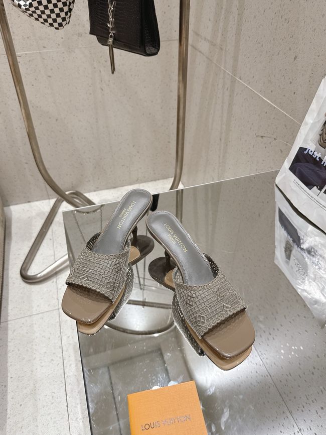 Louis Vuitton 6 AM Mule 1AK219-2