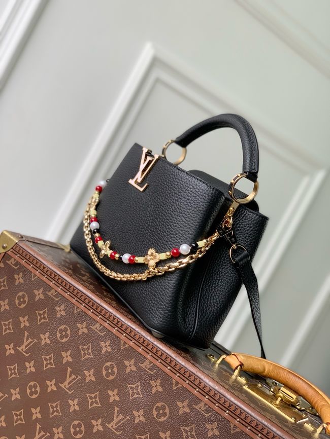 Louis Vuitton Capucines MM M29442 black