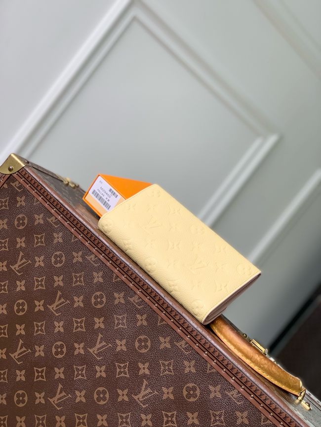 Louis Vuitton Sarah Wallet M29465 Banana