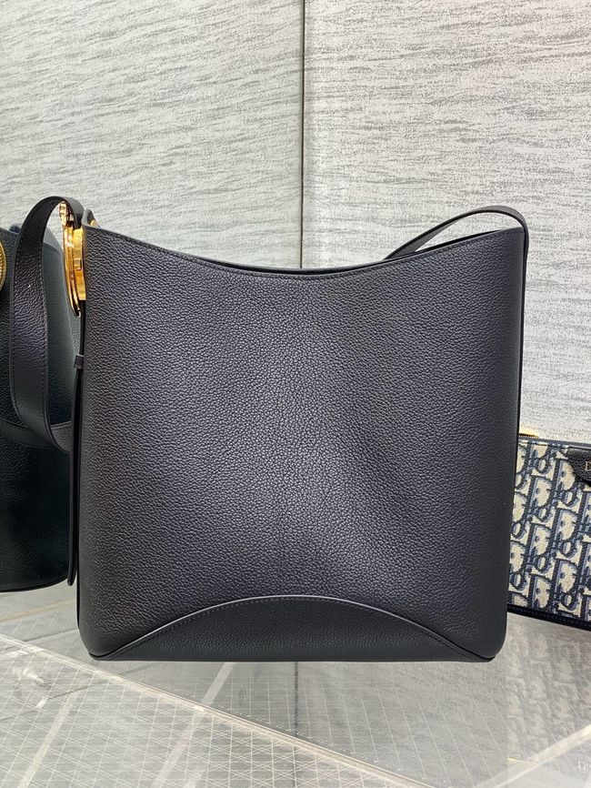 Dior Medium Bag Grained Calfskin 5843 black