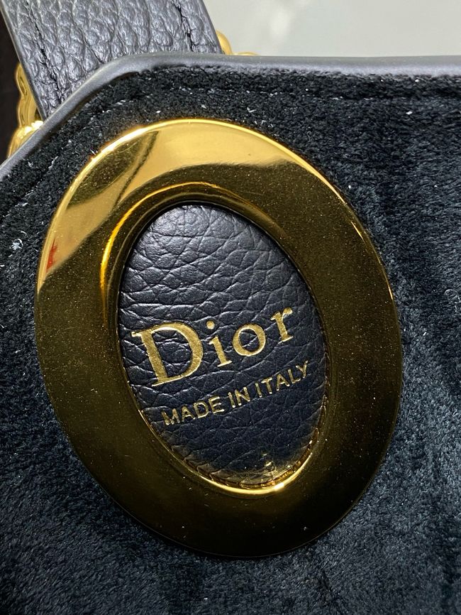 Dior samll Bag Grained Calfskin 5842 black